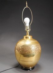 MIDDLE EASTERN STYLE GOLD CERAMIC BULBOUS