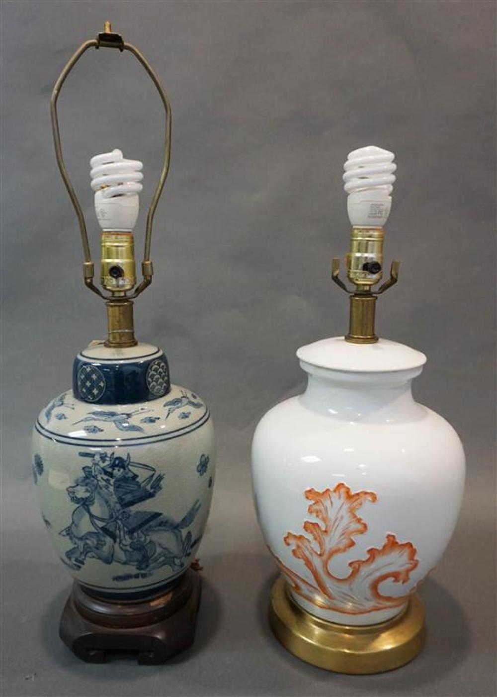 TWO JAPANESE PORCELAIN TABLE LAMPSTwo 320ed0