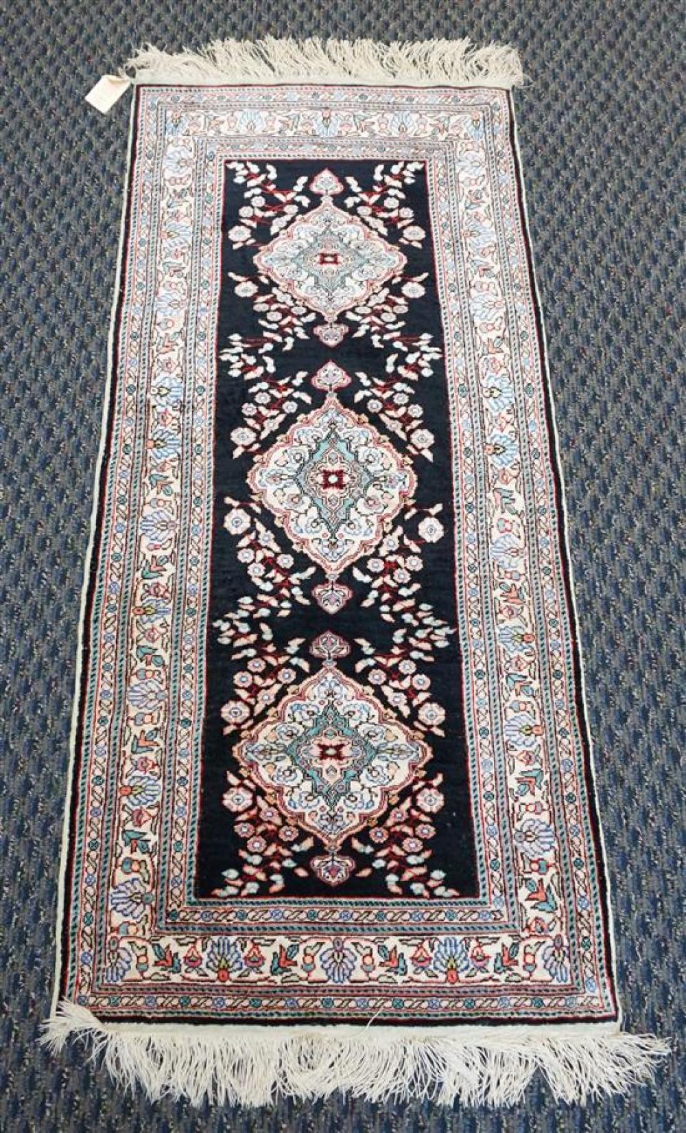 CHINESE PARTIAL SILK RUG 4 FT 3218d1