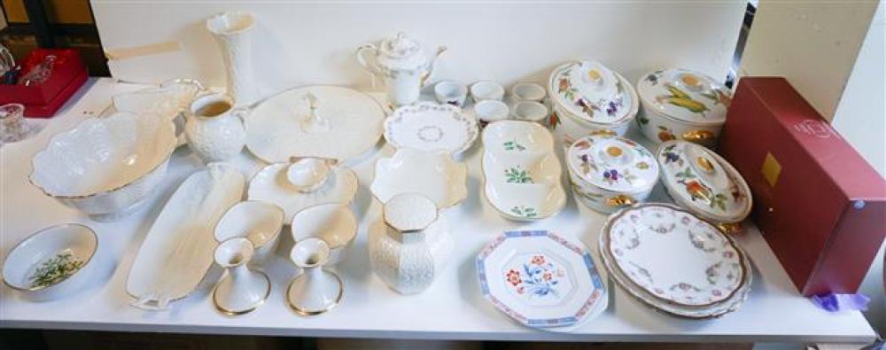 COLLECTION WITH LENOX ROYAL WORCESTER 324467