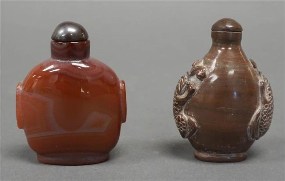CHINESE AGATE SNUFF BOTTLE AND 324769