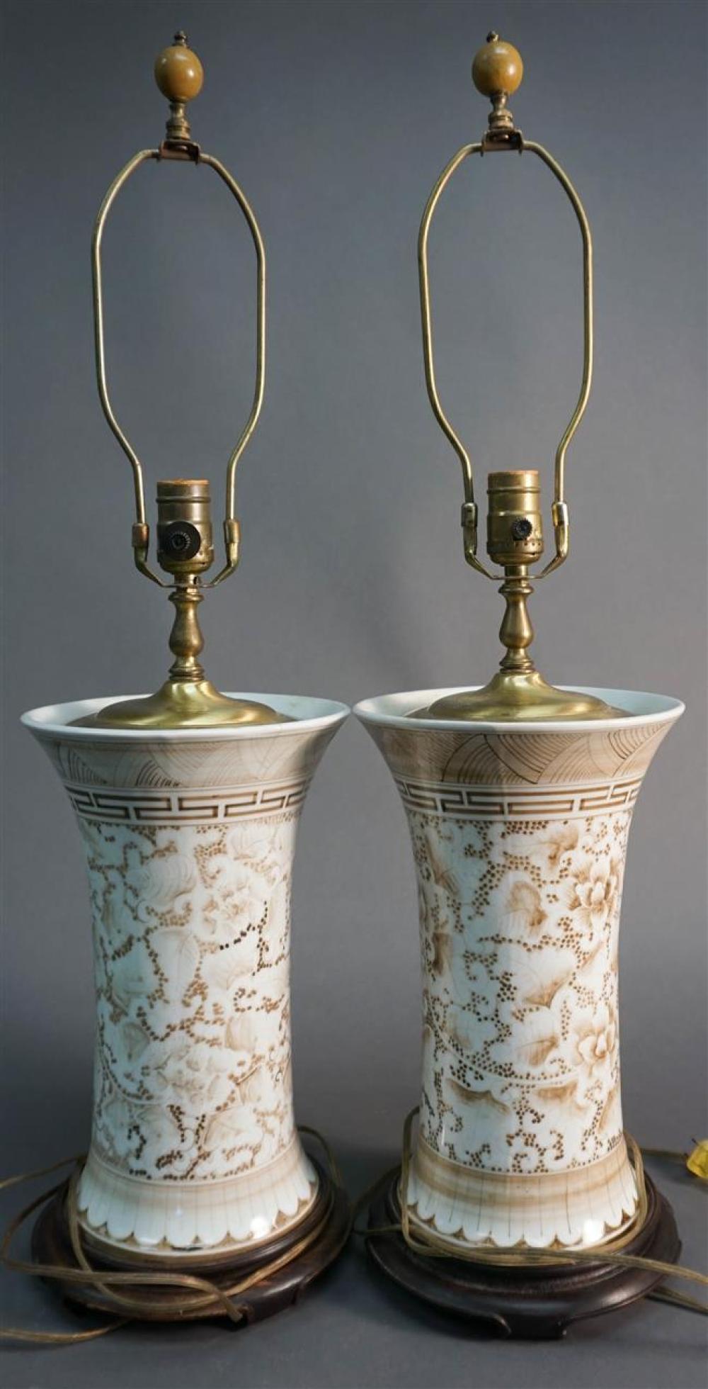 PAIR CHINESE EXPORT SEPIA FLORAL 3248c1