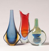 Lot of three art glass vases Mdina 5081a