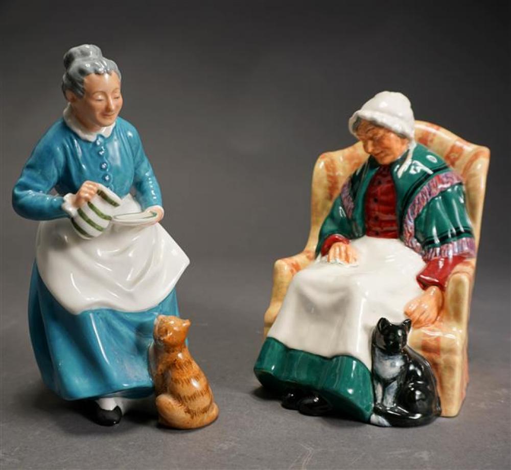 TWO ROYAL DOULTON FIGURES OF FORTY 3242f4