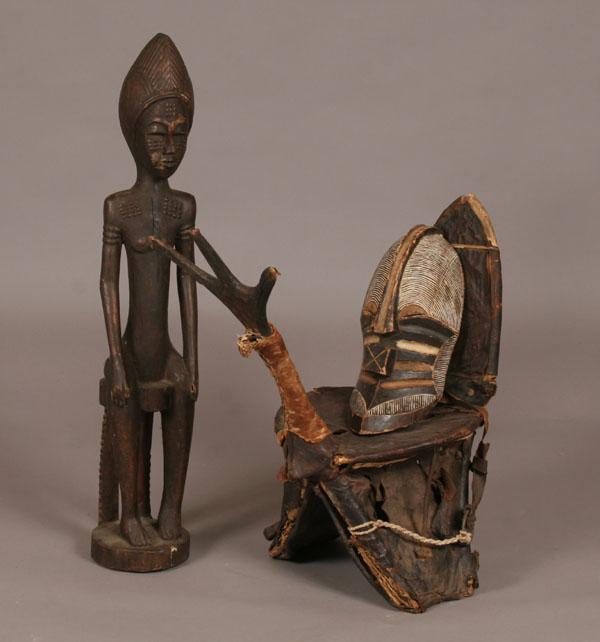 Lot of three African tribal wooden 50b3d
