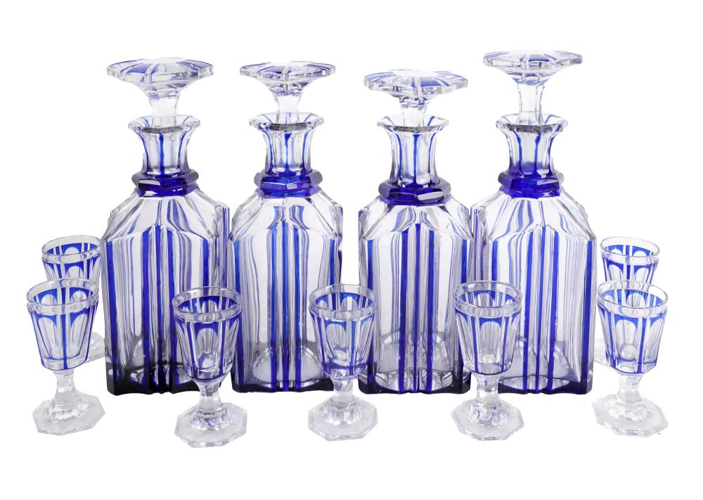BOHEMIAN GLASS DRINKS SERVICEcomprising 32725d