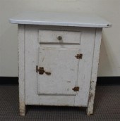 EARLY AMERICAN STYLE WHITE PAINTED FRUITWOOD