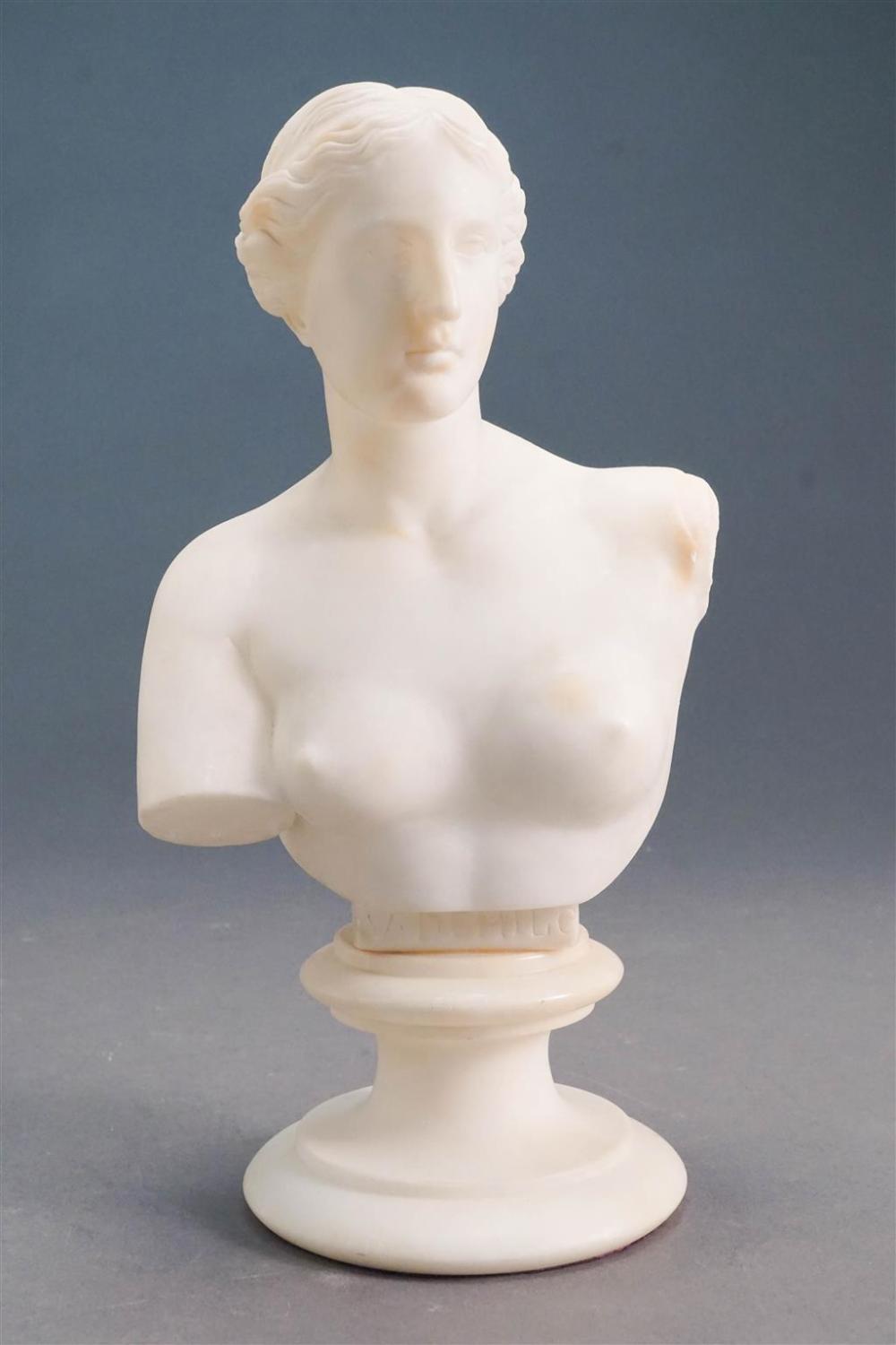 ITALIAN CARVED ALABASTER BUST OF 32792c