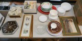 COLLECTION OF ASSORTED PORCELAIN TABLE
