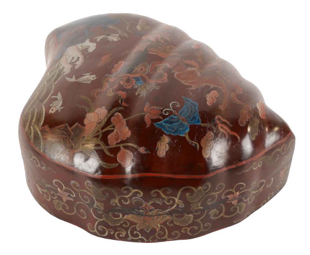 CHINESE SHELL FORM LACQUERED COVERED 326998