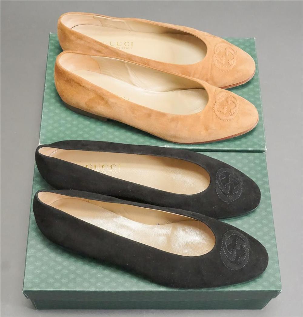 TWO PAIRS GUCCI SUEDE BALLET FLATS 329fe1