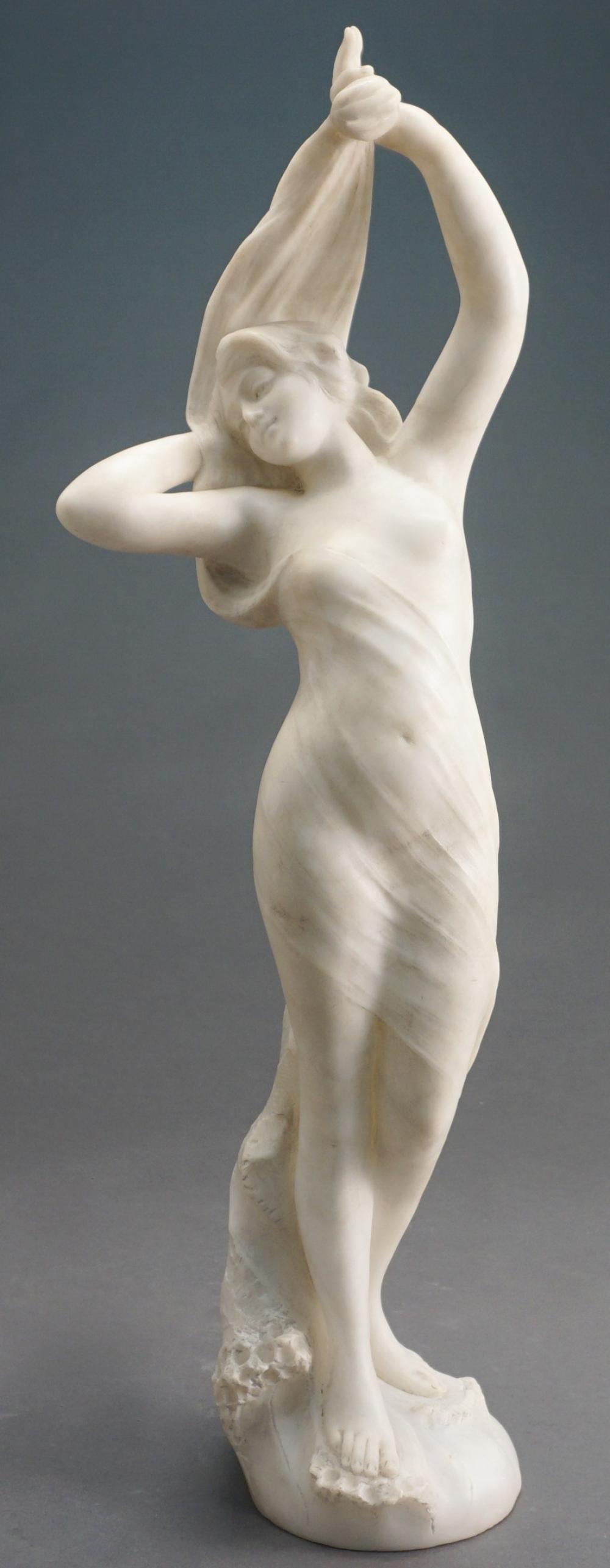 ITALIAN CARVED ALABASTER FIGURE 32a3bf