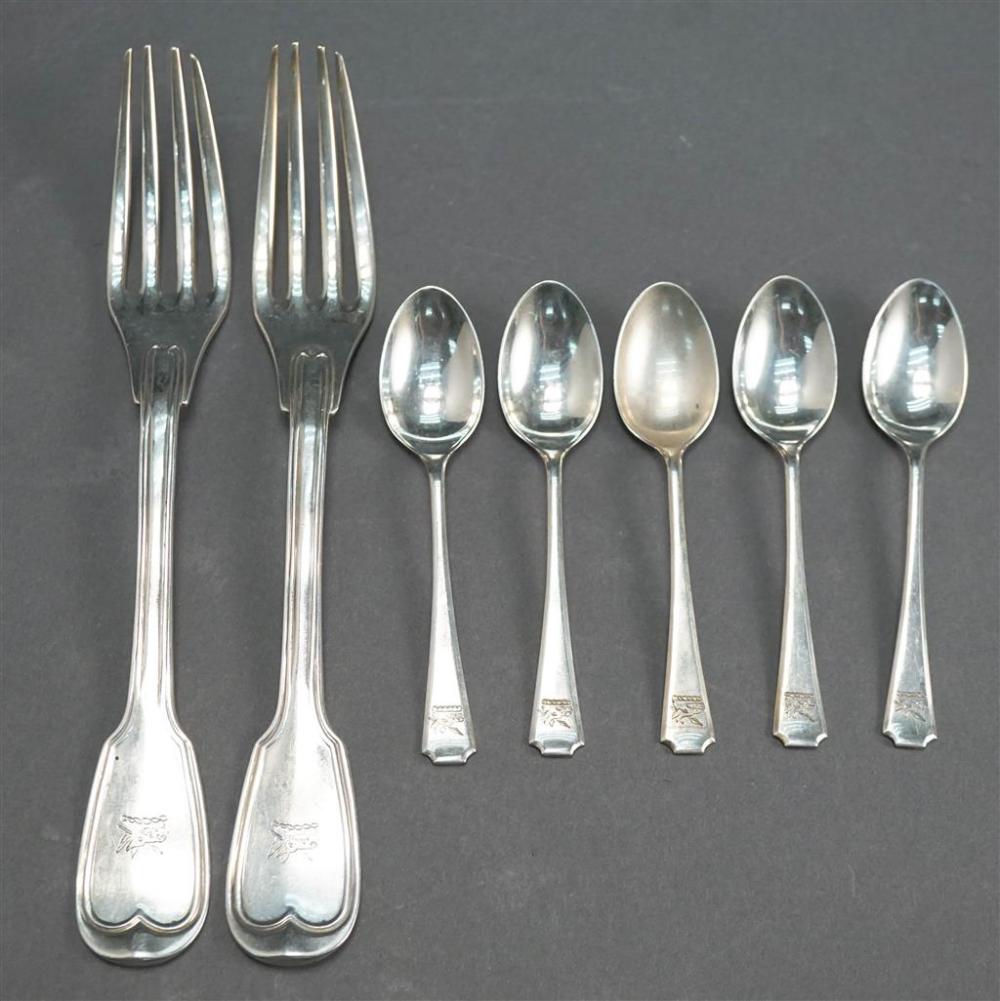 SET WITH FIVE ENGLISH SILVER DEMITASSE 328214
