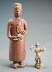 AFRICAN CARVED WOOD FIGURE OF MOTHER 3286f7