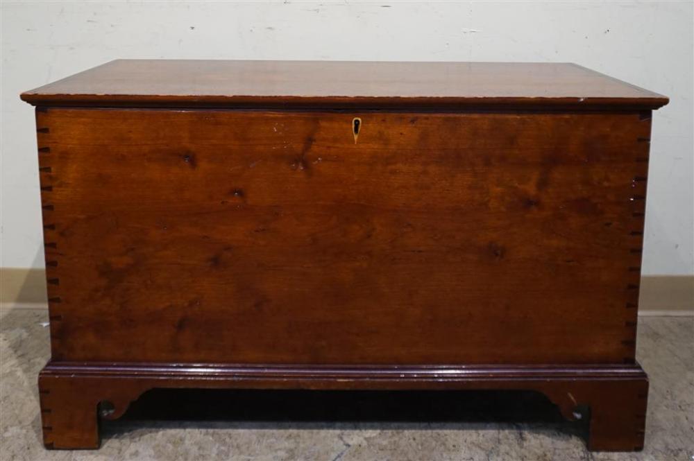 AMERICAN 19TH CENTURY STAINED PINE 3287d8