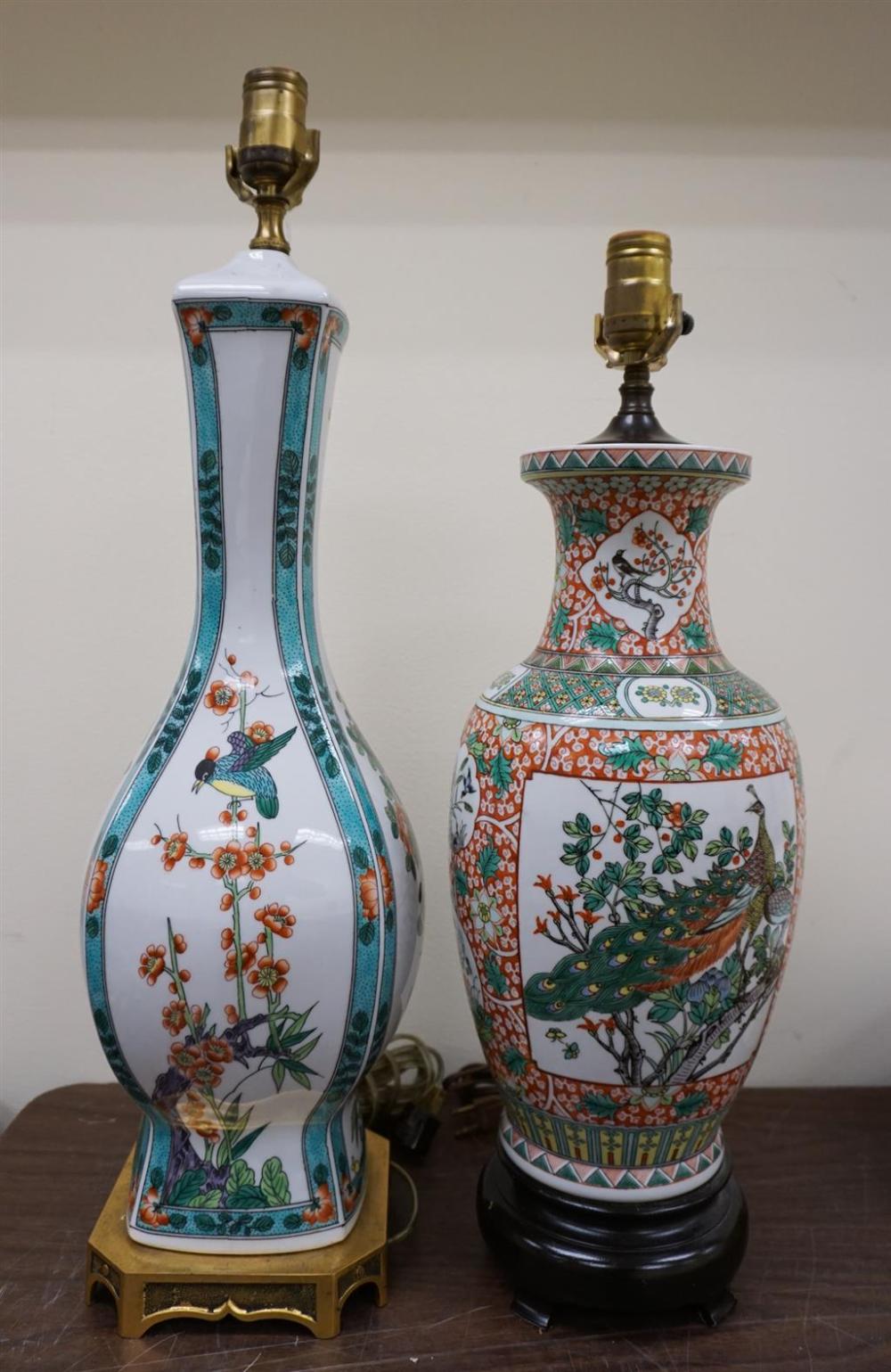 TWO CHINESE PORCELAIN TABLE LAMPS  328bf1