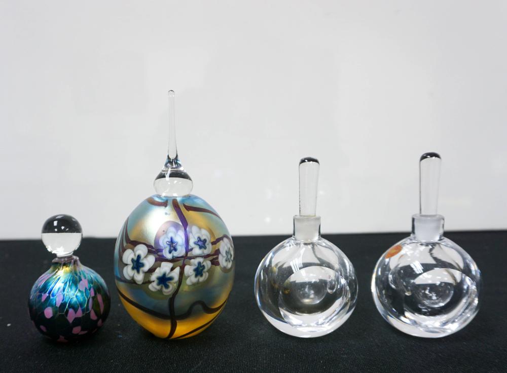 TWO CONTEMPORARY ART GLASS PERFUMES 32c27c