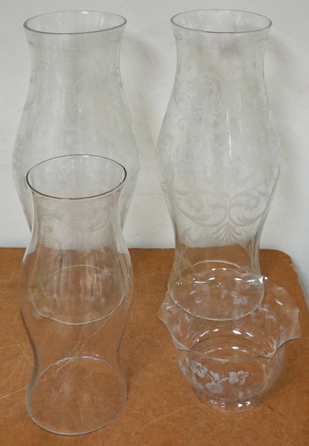 PAIR OF ETCHED GLASS HURRICANE 32e8b9