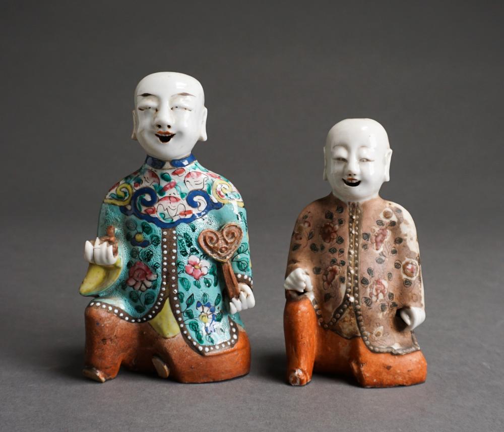 TWO CHINESE ENAMEL DECORATED FIGURAL 32d4eb