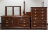 THOMASVILLE CHIPPENDALE STYLE CHERRY 330b26