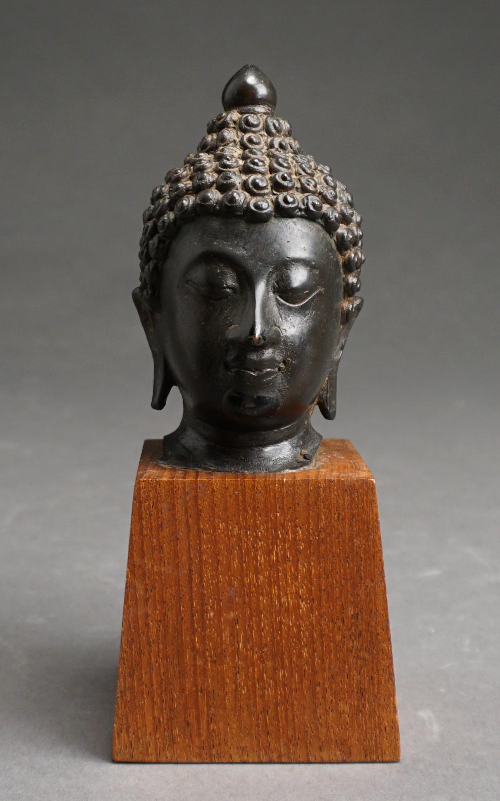 SOUTHEAST ASIAN PATINATED BRONZE 330dc8