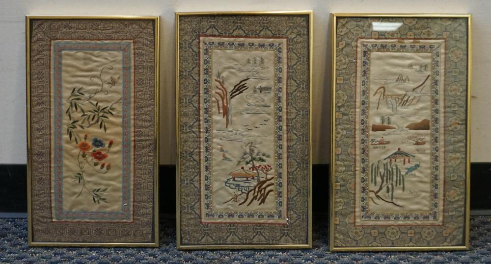 SET OF THREE CHINESE SILK EMBROIDERED 32f99d