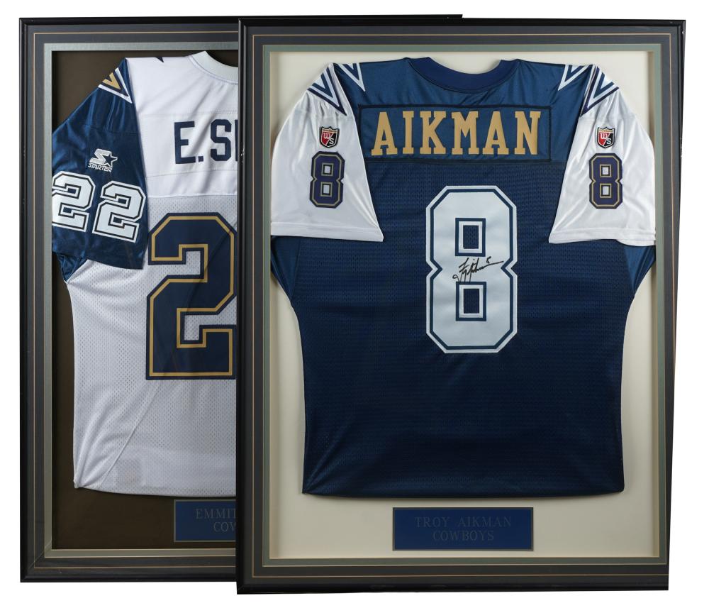 TWO SIGNED COWBOYS FOOTBALL JERSEYSTroy 32fdeb