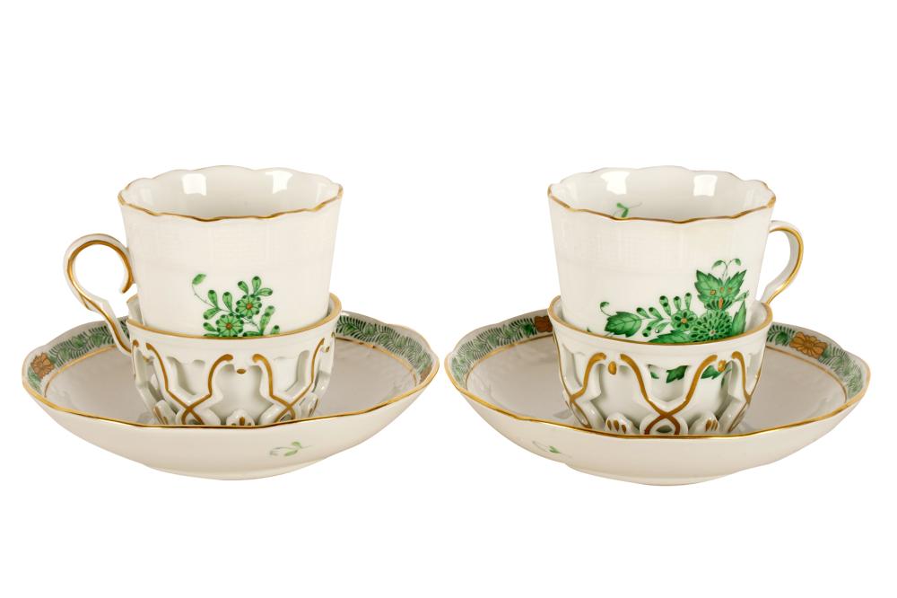 PAIR OF HEREND PORCELAIN CUPS  3330e8