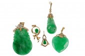 GROUP OF FIVE YELLOW GOLD JADE  33360c