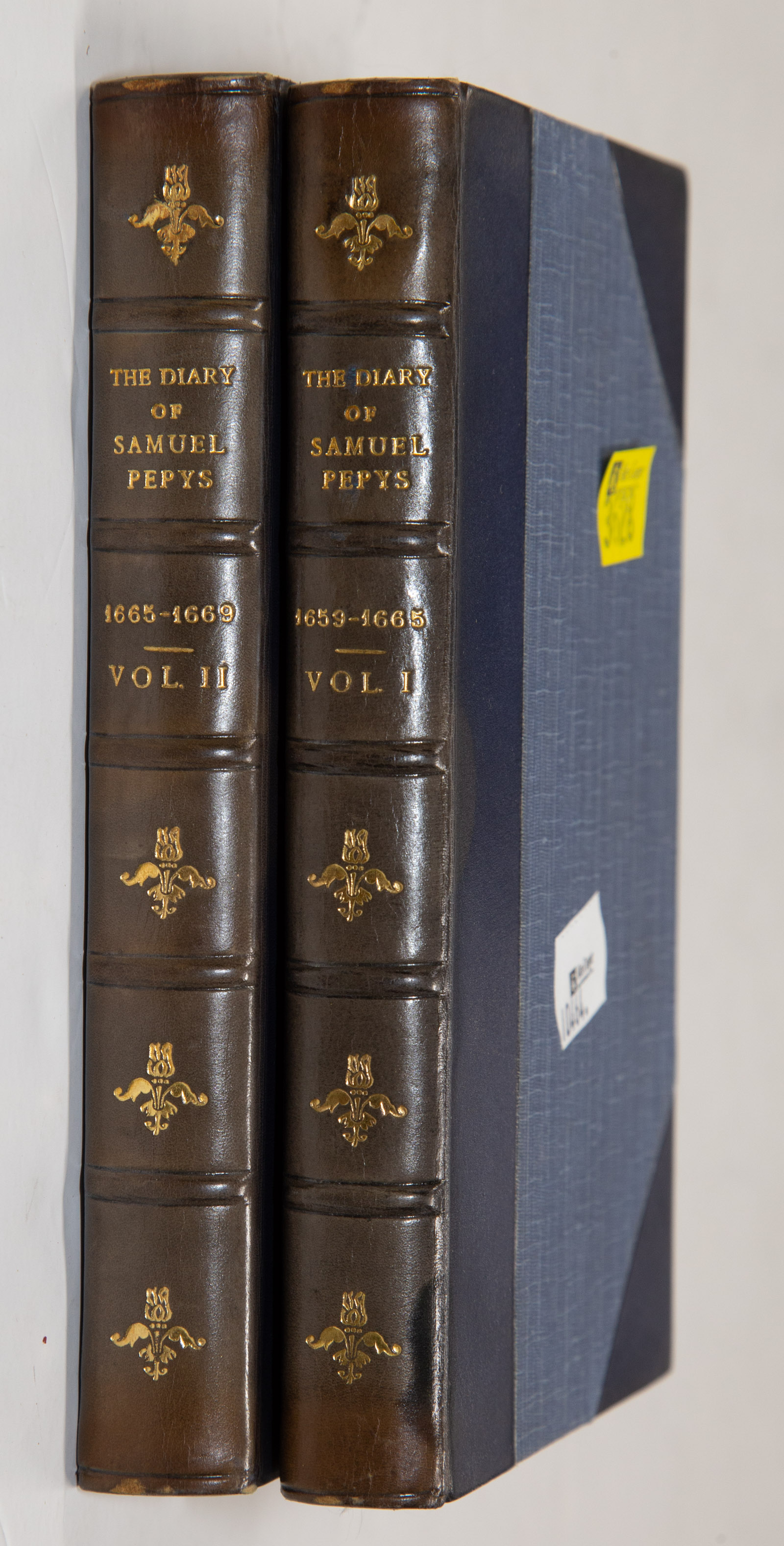 LEATHER BOUND DIARY OF SAMUEL PEPYS 338466