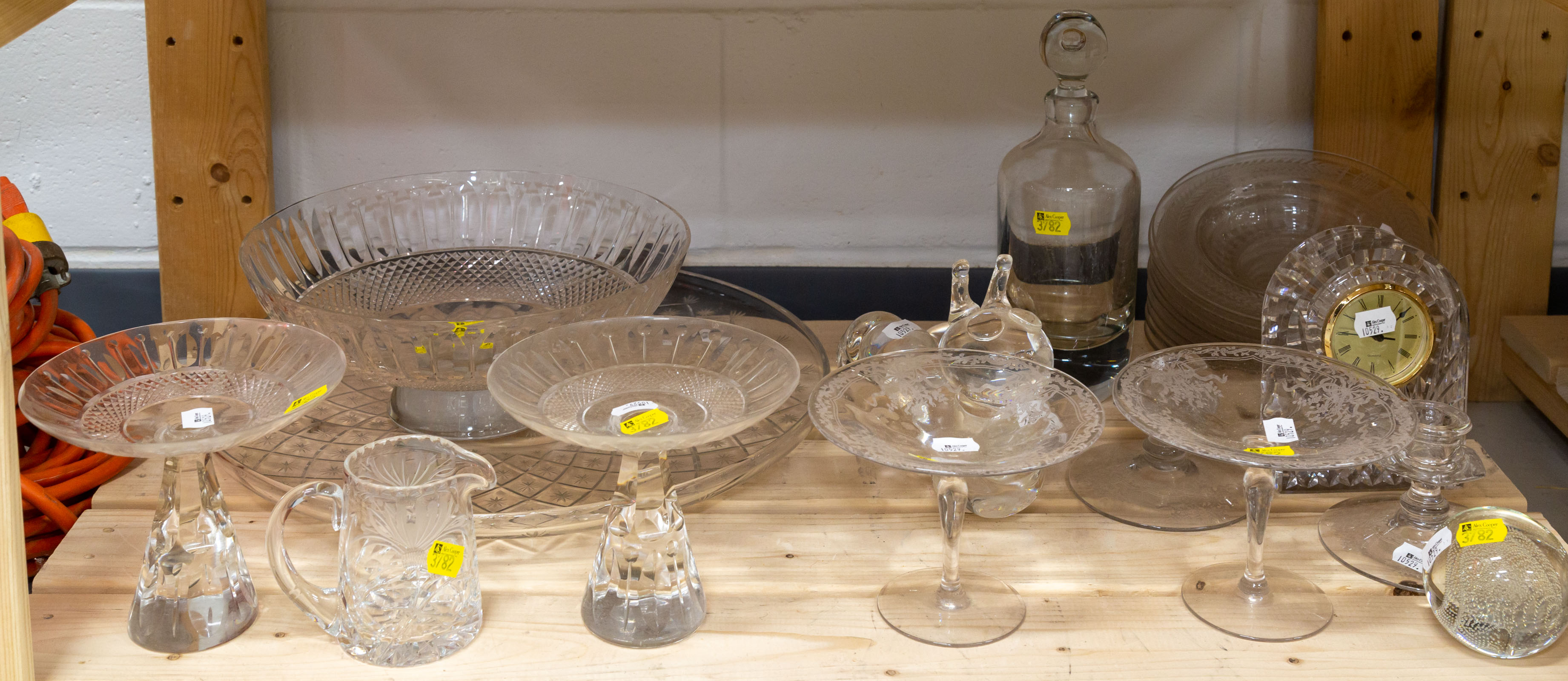 SELECTION OF CUT GLASS TABLEWARE 338500