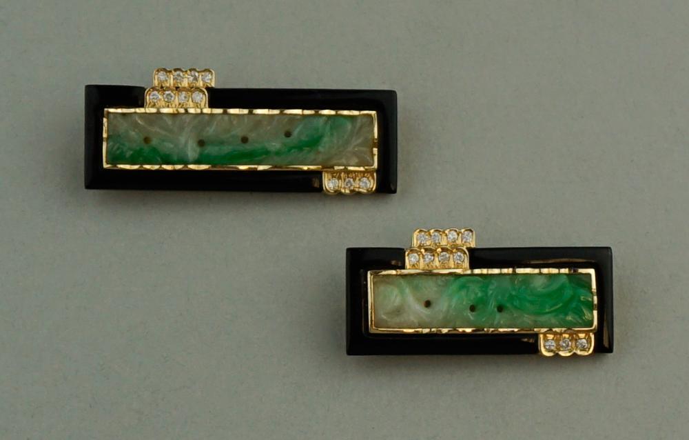 PAIR OF JADE ONYX YELLOW GOLD 33a4ce