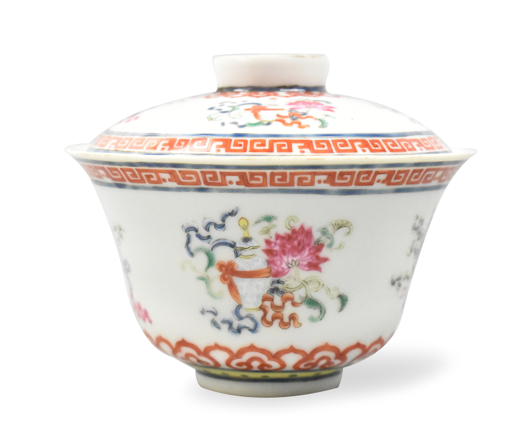 CHINESE FAMILLE ROSE COVERED BOWL 19TH 33a941