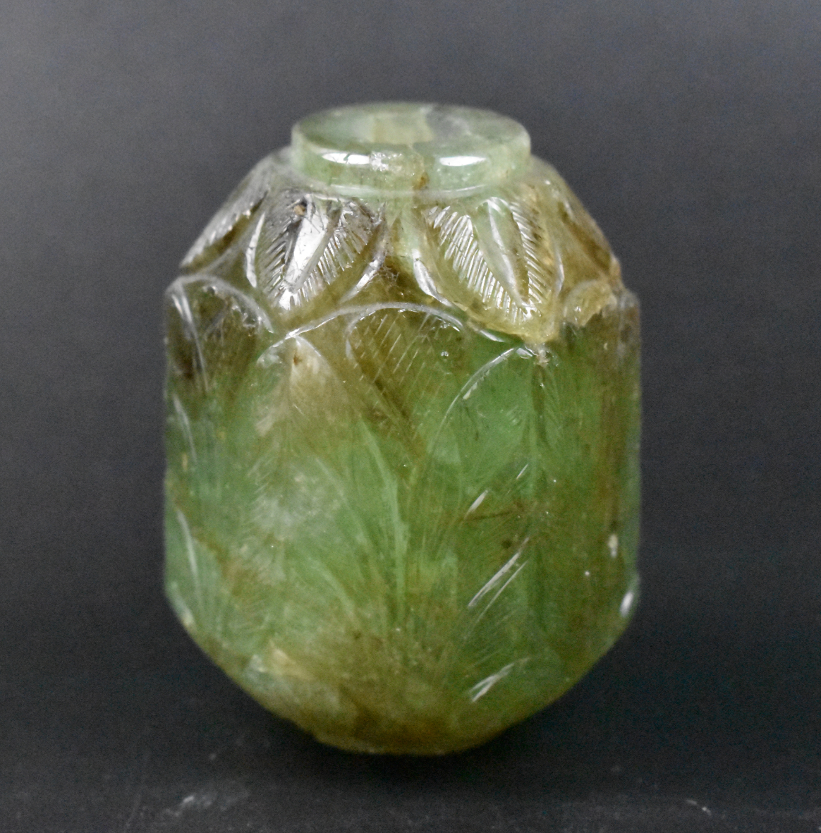 CHINESE CRYSTAL CARVED SNUFF BOTTLE QING 33a97c