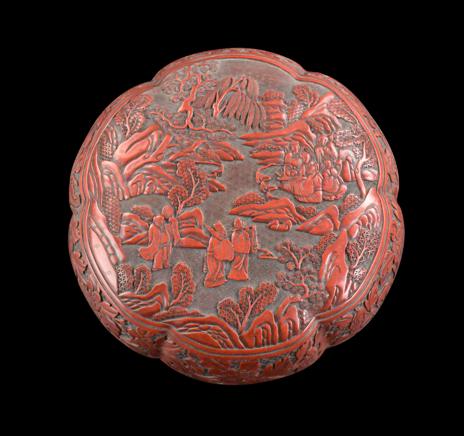 LARGE CHINESE CARVED CINNABAR COVERED 33afb3