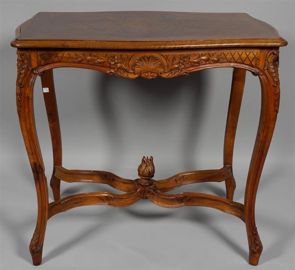 LOUIS XV STYLE PARQUETRY INLAID 33b26f