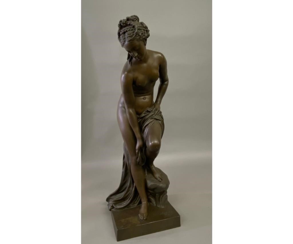 Large bronze statue titled Venus 3393ef