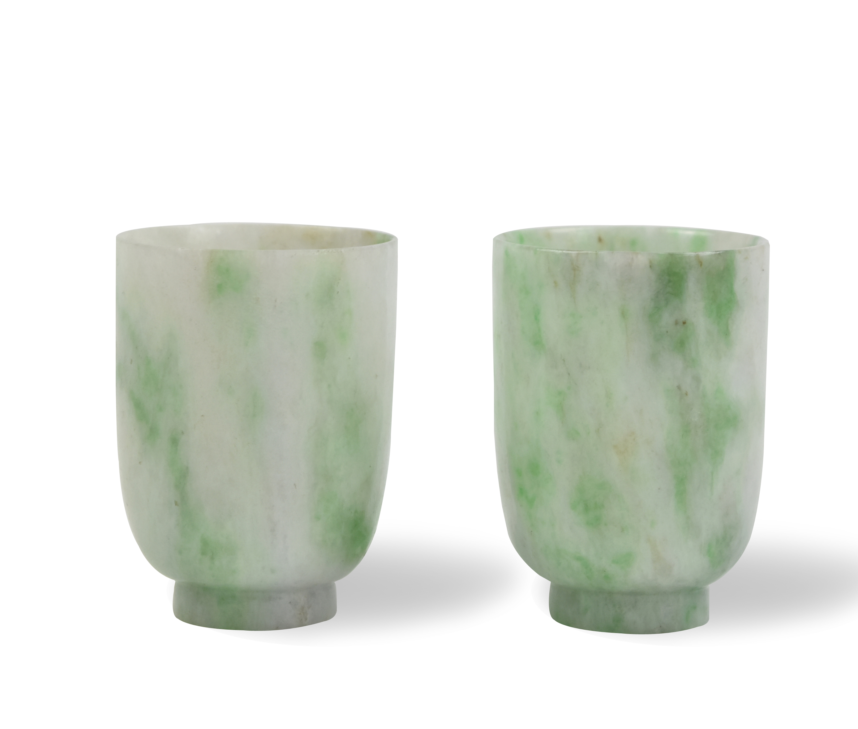 PAIR OF CHINESE JADEITE CUP QING 339545