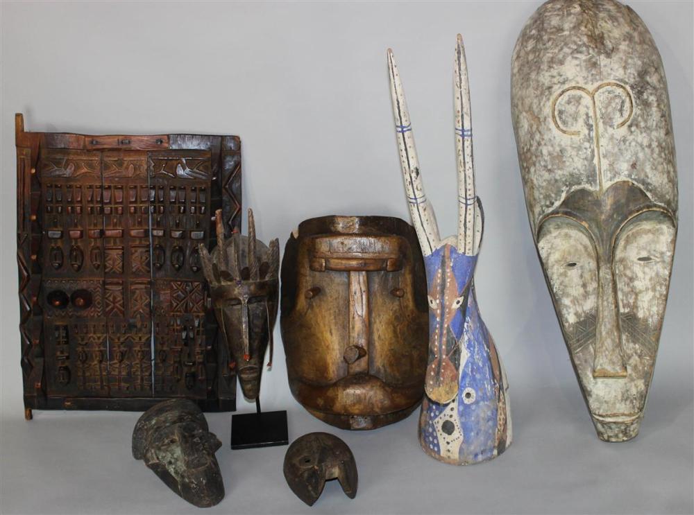 GROUP OF WEST AFRICAN CARVINGS 339b86