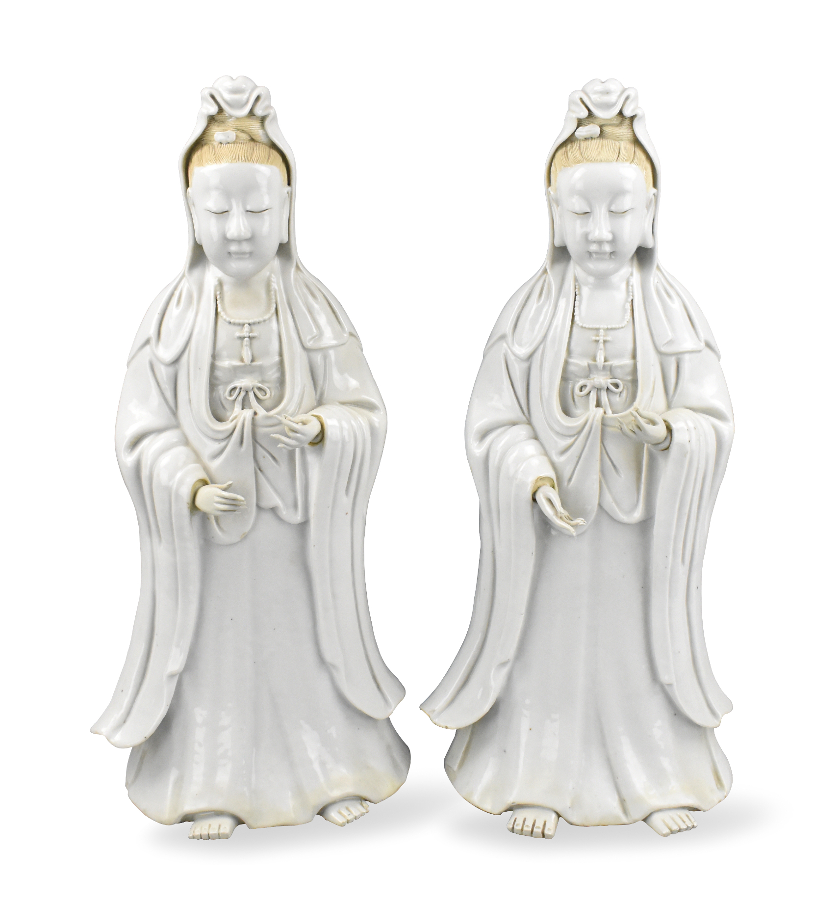 PAIR CHINESE WHITE GLAZED GUANYIN 339d55