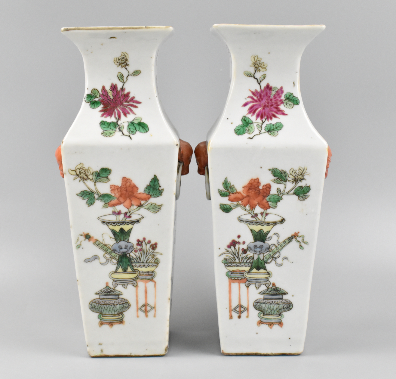 PAIR OF CHINESE FAMILLE ROSE SQUARE 339fd3