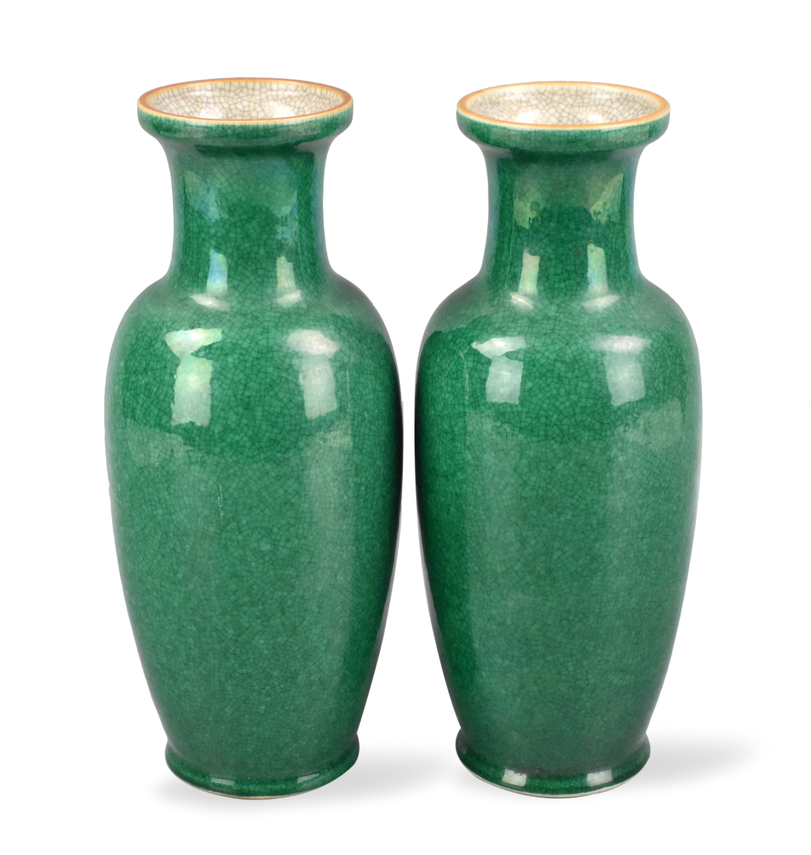 PAIR OF CHINESE GE TYPE GREEN GLAZED 33a01d