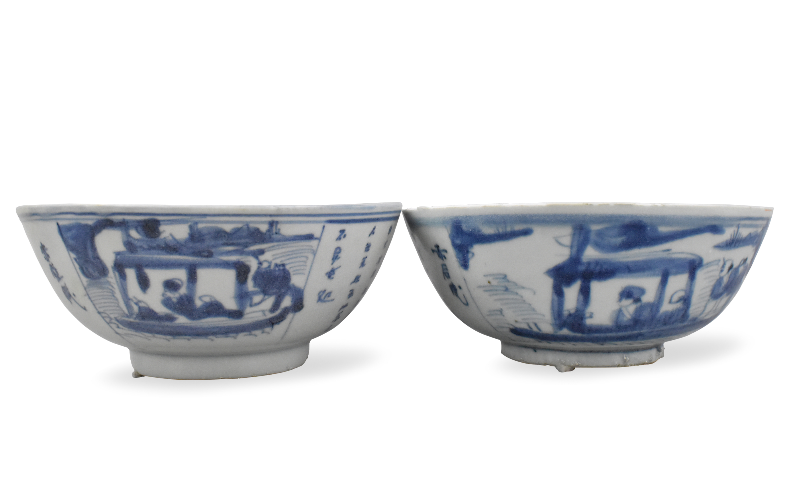 PAIR OF CHINESE B W BOWLS W  33a182