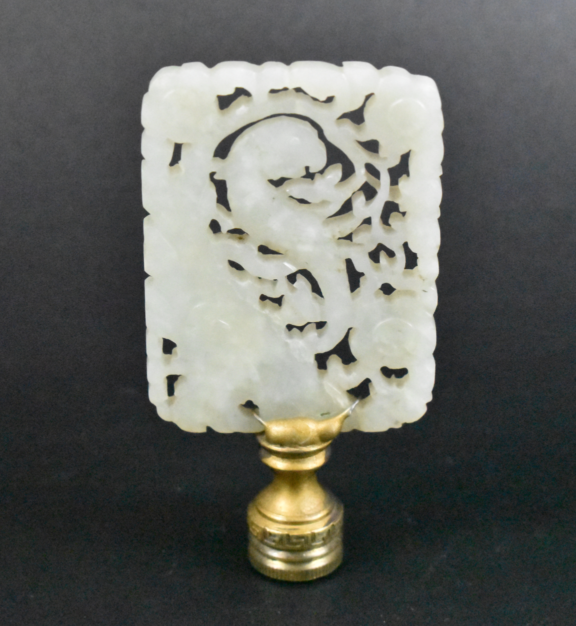 CHINESE JADE CARVED PARROT FINIAL 33a2bb