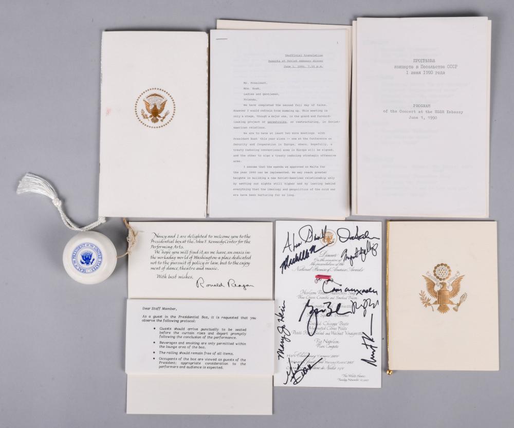 GROUP OF WHITE HOUSE INVITATIONS  33cd8b