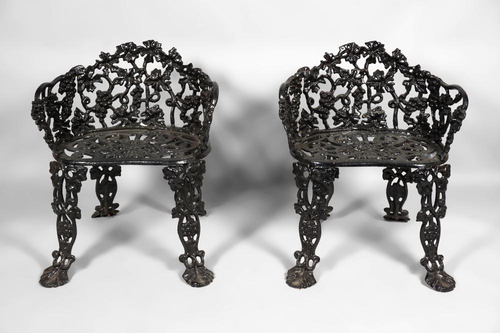 PAIR OF VICTORIAN BLACK PAINTED 33d027