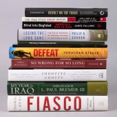 GROUP OF BOOKS ON THE IRAQ WARGROUP 33d139