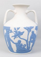 WEDGWOOD WHITE SOLID REVERSE BLUE