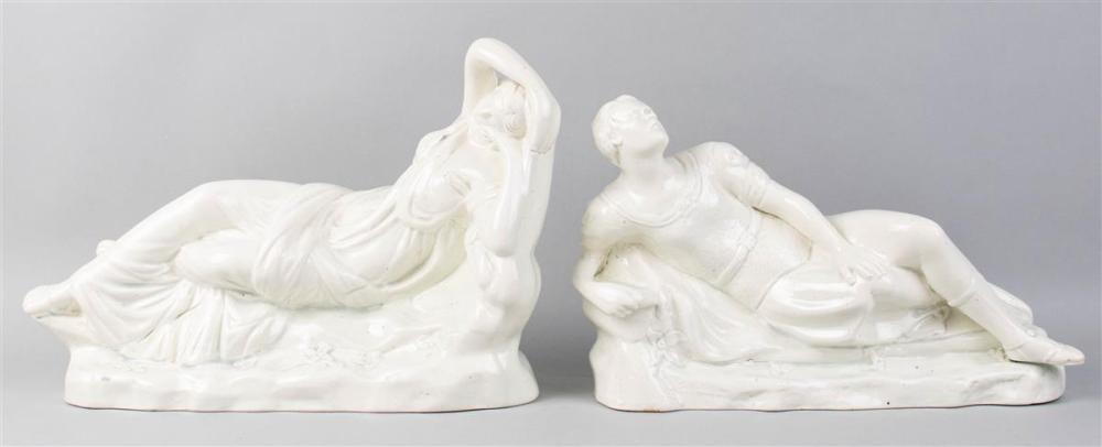 PAIR OF ENGLISH PEARLWARE FIGURES 33bb44