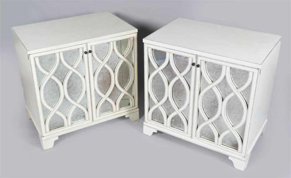 PAIR OF CLASSICAL STYLE PARCEL SILVERED 33bcbc